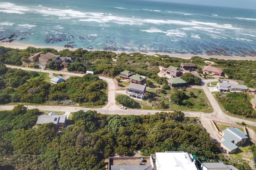 0 Bedroom Property for Sale in Paradise Beach Eastern Cape